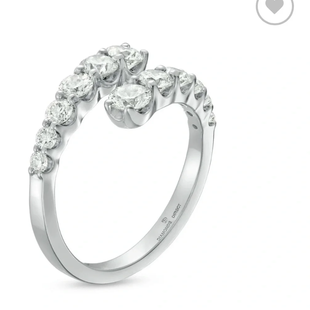 Diamond Ring - Picture 4 of 6